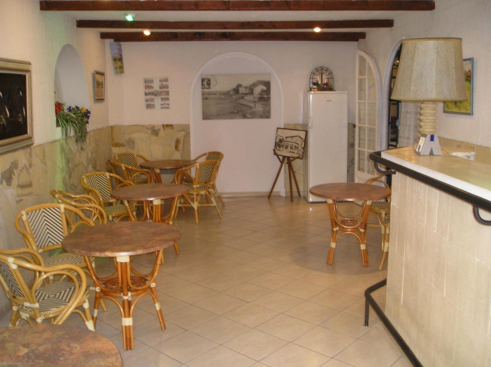 L'Ilot Fleuri Hotel Le Lavandou Exterior photo